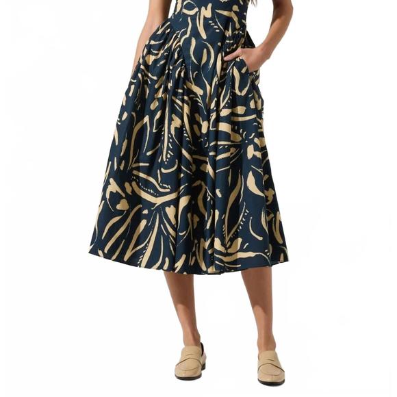 NEW ASTR vinya drop waist midi dress in navy - Picture 1 of 5